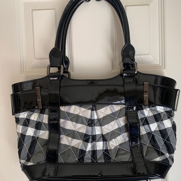 Burberry Black and Gray Checkered Shoulder Bag - Picture 6 of 10